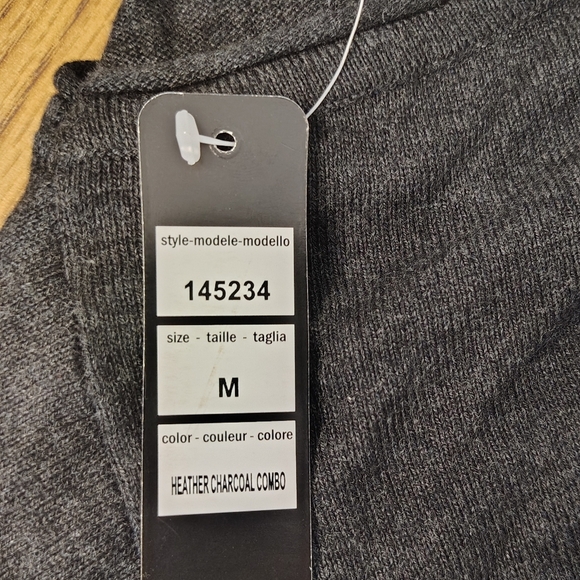 Belldini asymmetrical color block tunic sweater, cotton blend, size M, stretch. - Picture 14 of 14